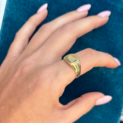 10k Signet Ring