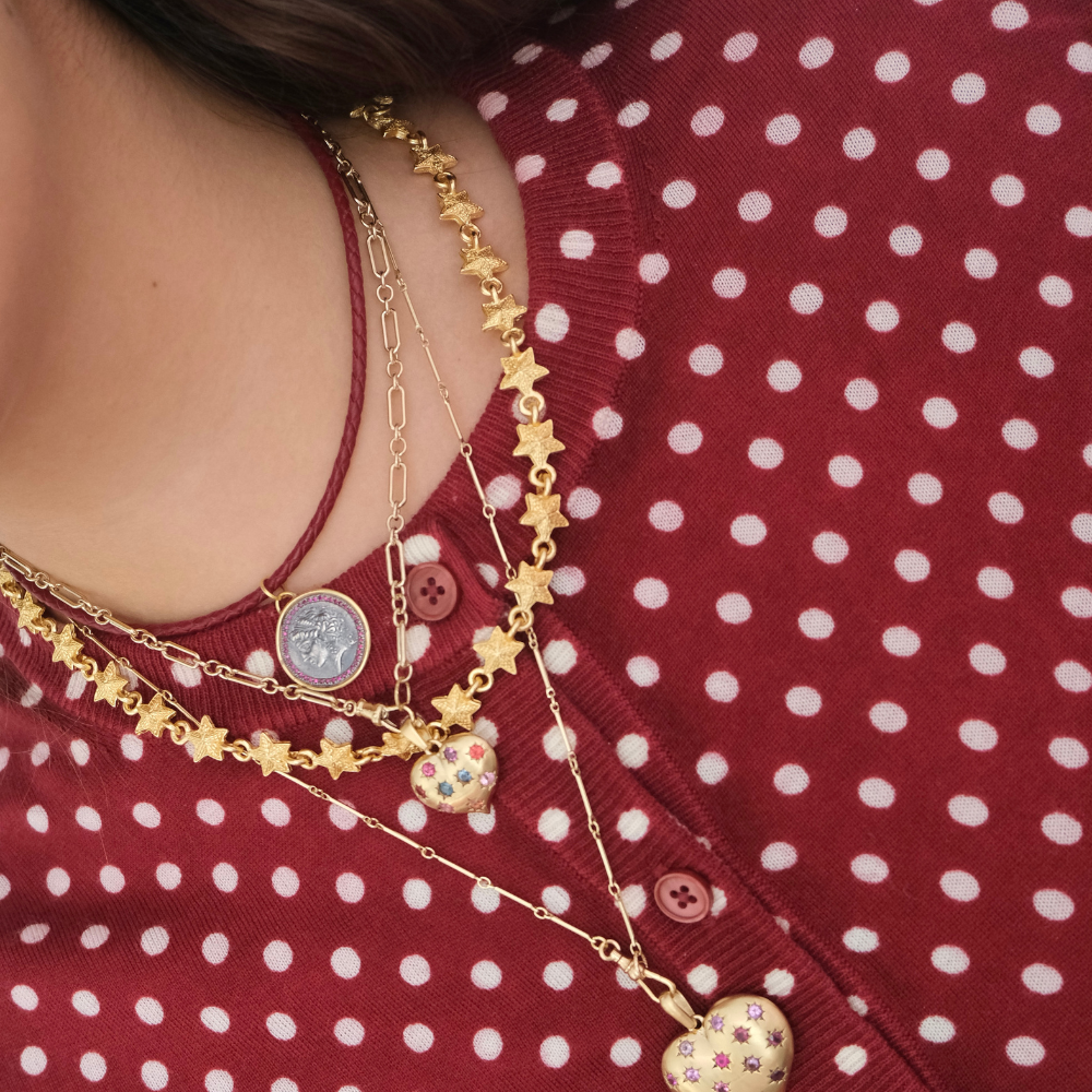 80s Brushed Gold Star Necklace