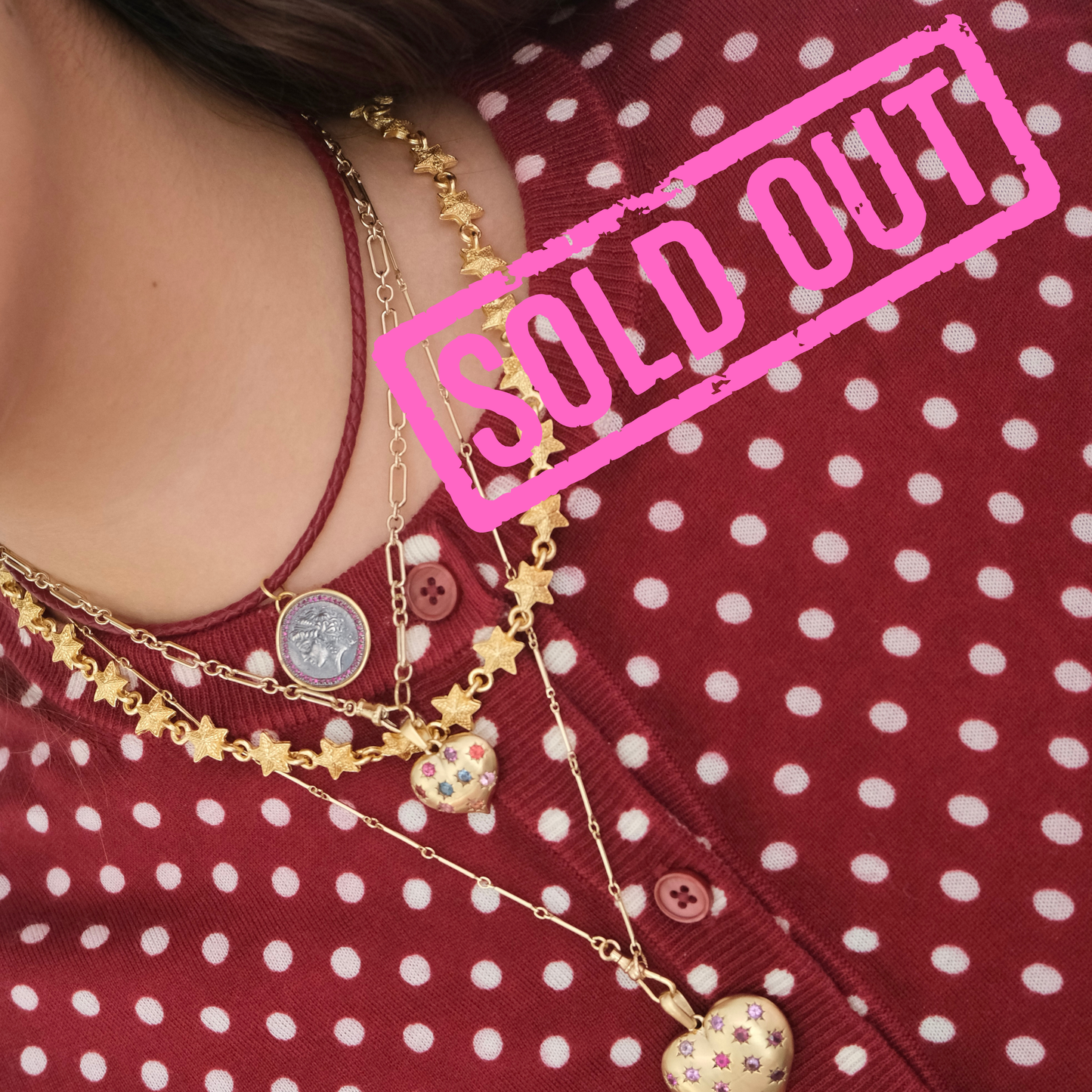 80s Brushed Gold Star Necklace